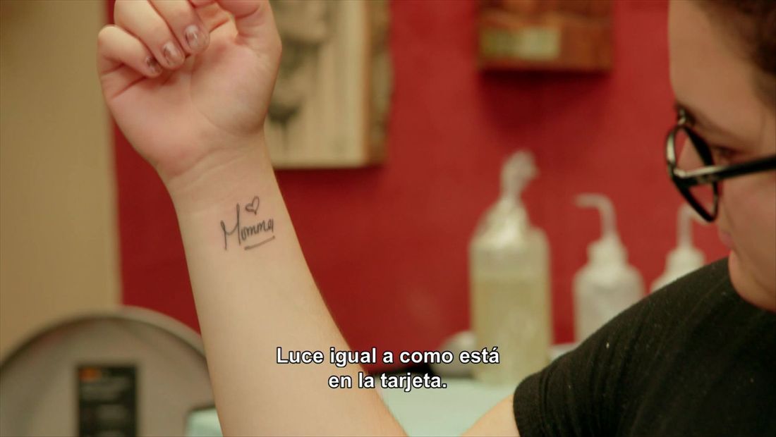 Jenicka gets a tattoo for her mom Jenicka gets a tattoo for her mom