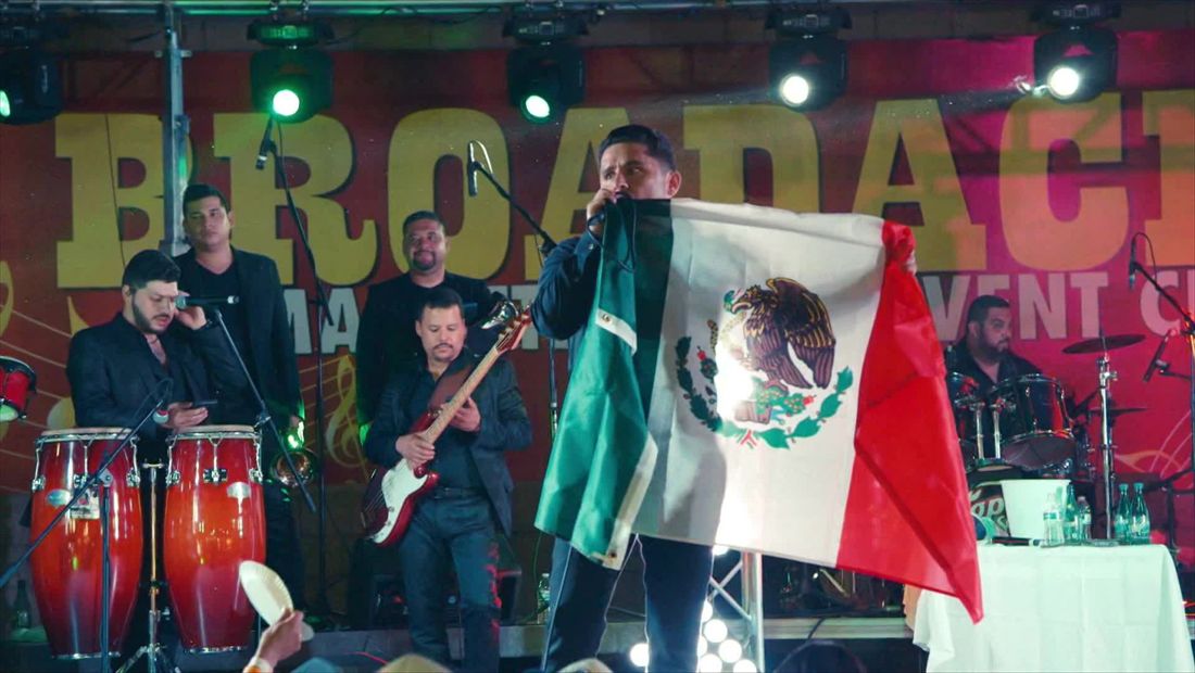 "Esta bandera se respeta" "Esta bandera se respeta"