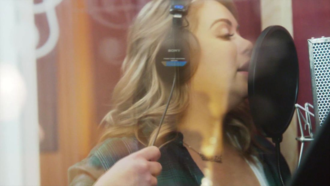 Chiquis in the studio Chiquis in the studio